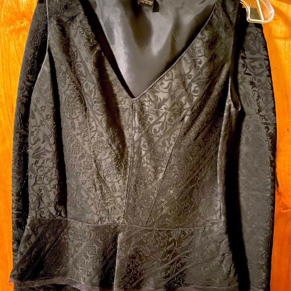 Similar as cream set- this is a black beauty too. Rich fabric, classic style